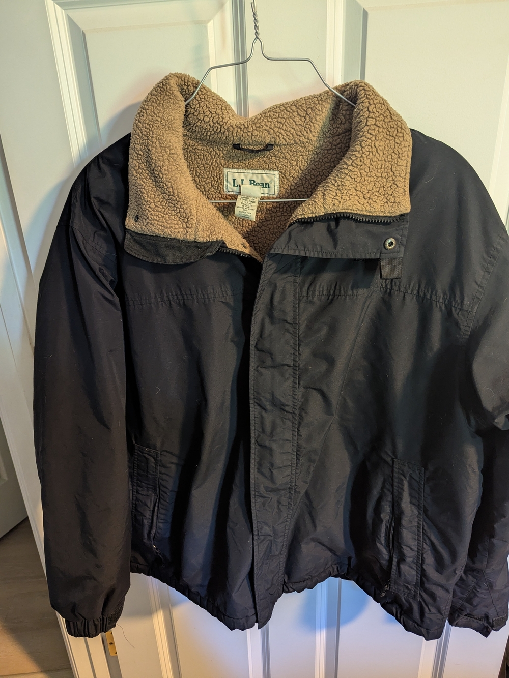L.L. Bean Men's Black Jacket with Tan Sherpa Lining